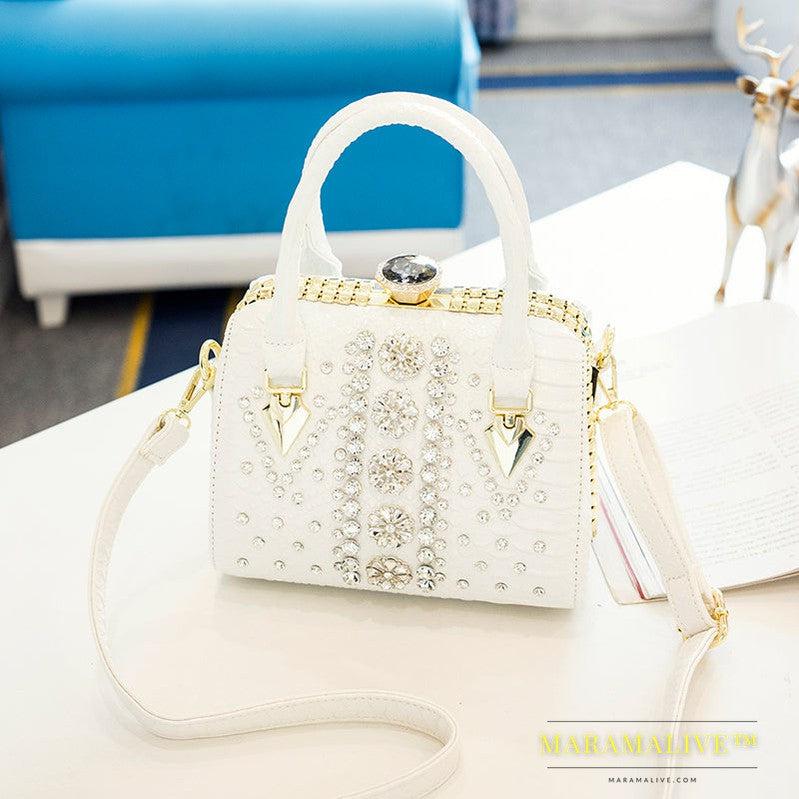 Women's Diamond-studded Single-shoulder Messenger Snake Print Lock Bag