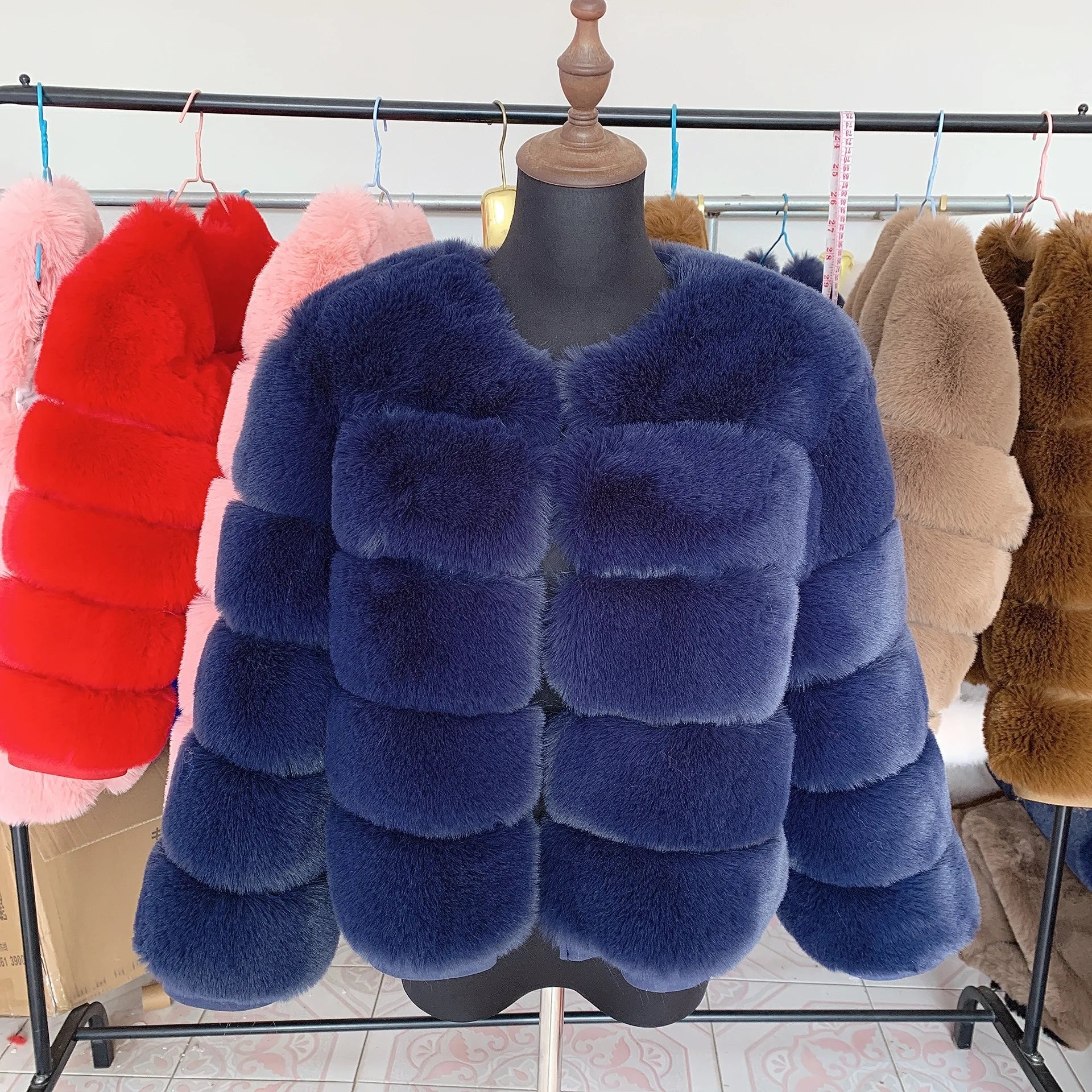 Womens faux fur coat Autumn Winter High Quality Faux Fox Fur Coat fluffy coat fur elegant faux fur 7xl plus size women clothing