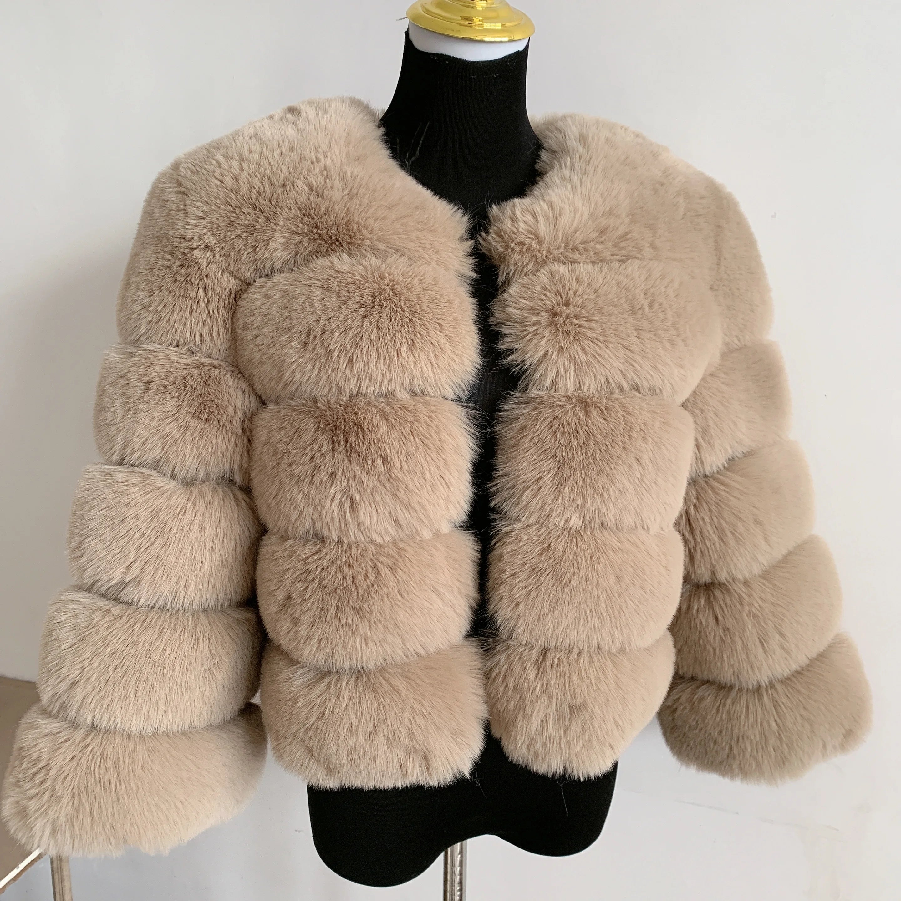 Womens faux fur coat Autumn Winter High Quality Faux Fox Fur Coat fluffy coat fur elegant faux fur 7xl plus size women clothing