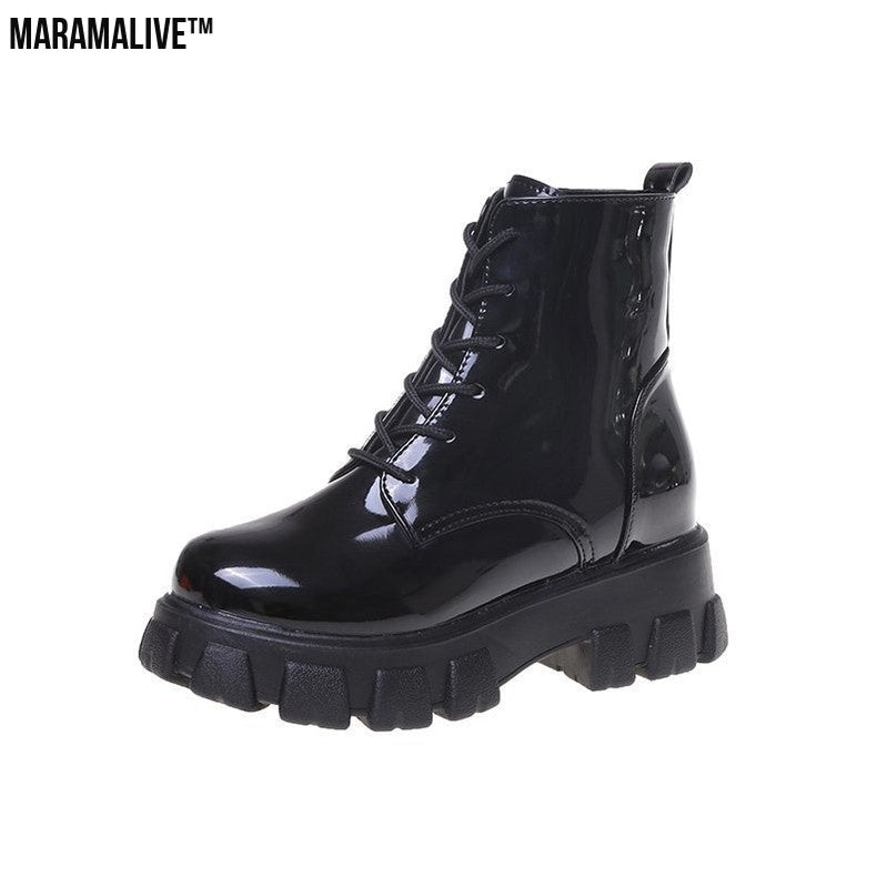 Women's platform boots