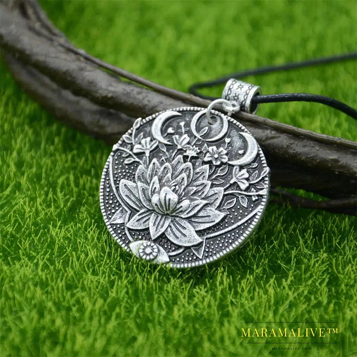 Yoga Spiritual KARMA Buddha Wiccan Lotus Flower Wicca Moon Necklace Men Women Accessories Witchcraft Witch Indian Jewlery