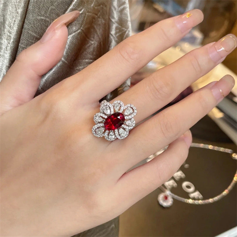 Bright Colored Gems High-grade Light Luxury Flower Ring