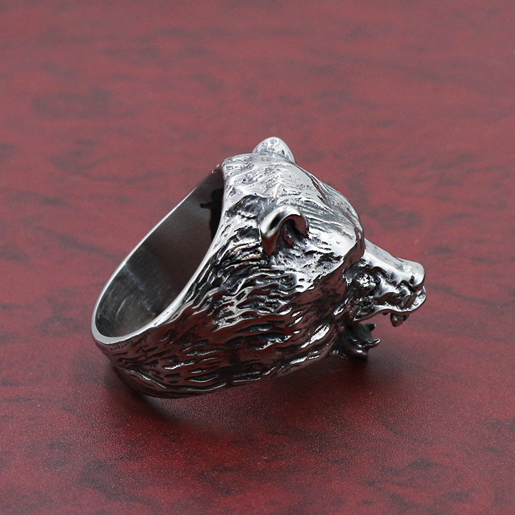 A Maramalive™ men's stainless steel ring with a Wolf Head on it.