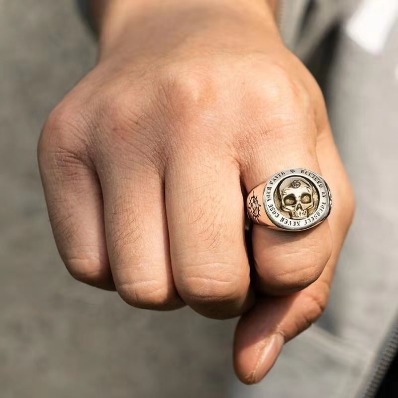 Domineering Skull Hip Hop Punk Rock Men's Ring